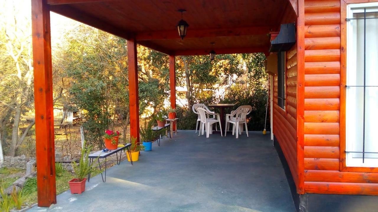 Cabañas los Plátanos La Granja Exterior foto